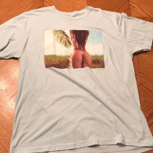 Men’s XL Young & Reckless T-Shirt